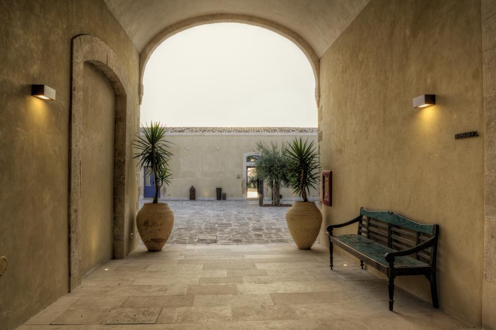 马塞里亚德拉沃佩酒店 Casale Modica 外观 照片